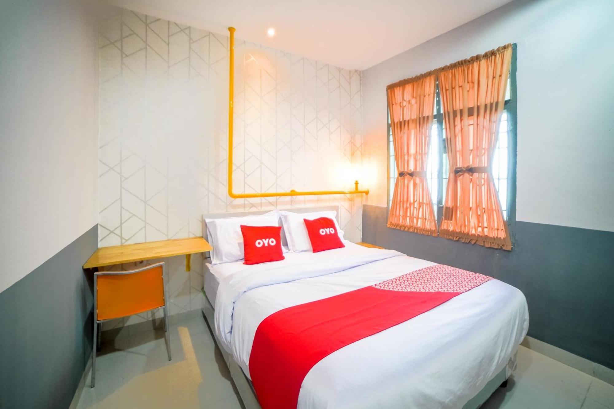 Capital O 90874 Millenium Inn 2 เมดาน ภายนอก รูปภาพ