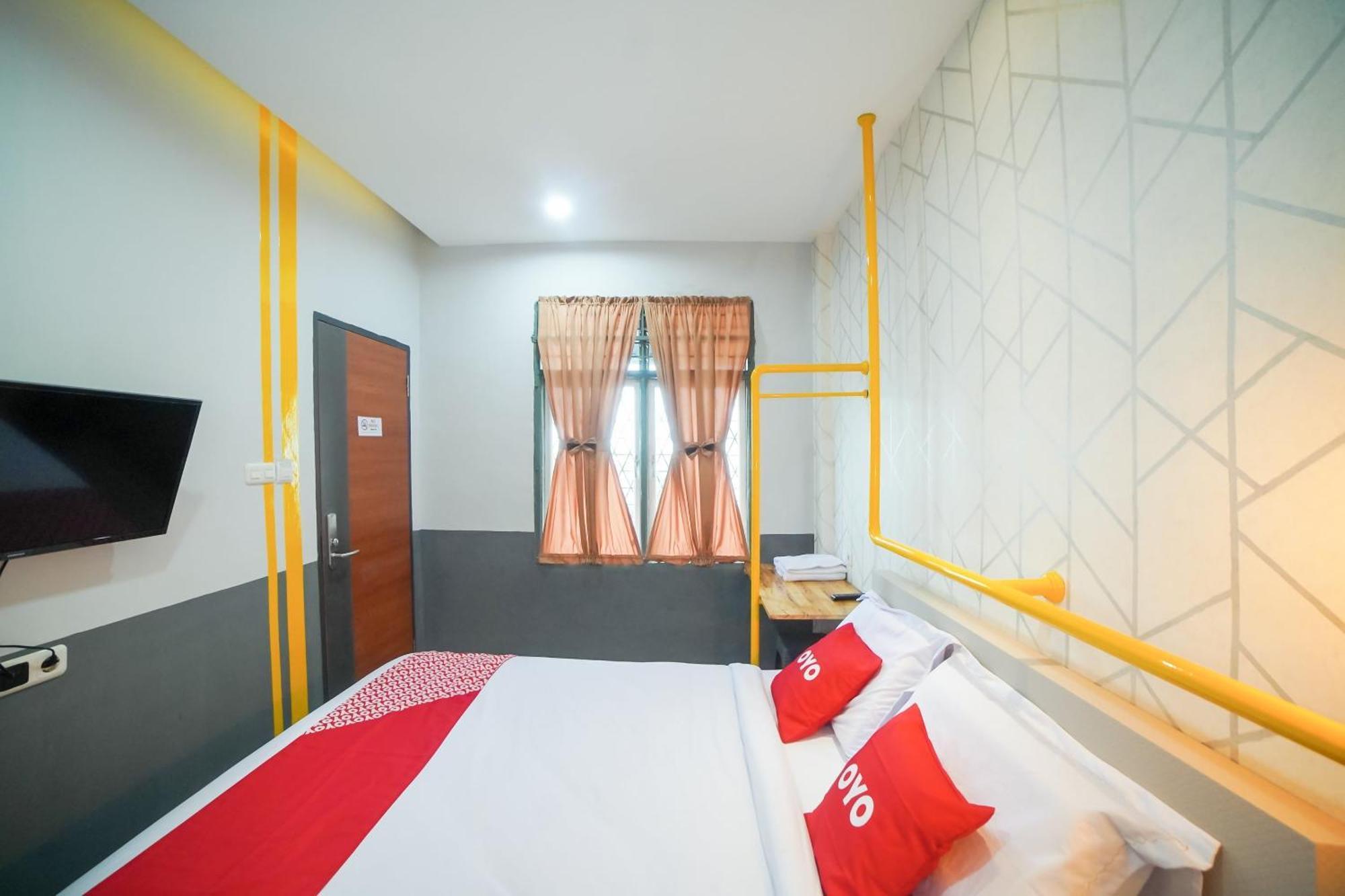 Capital O 90874 Millenium Inn 2 เมดาน ภายนอก รูปภาพ